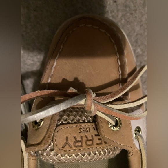 SPERRY SHOES // 5.5 - Picture 2 of 9